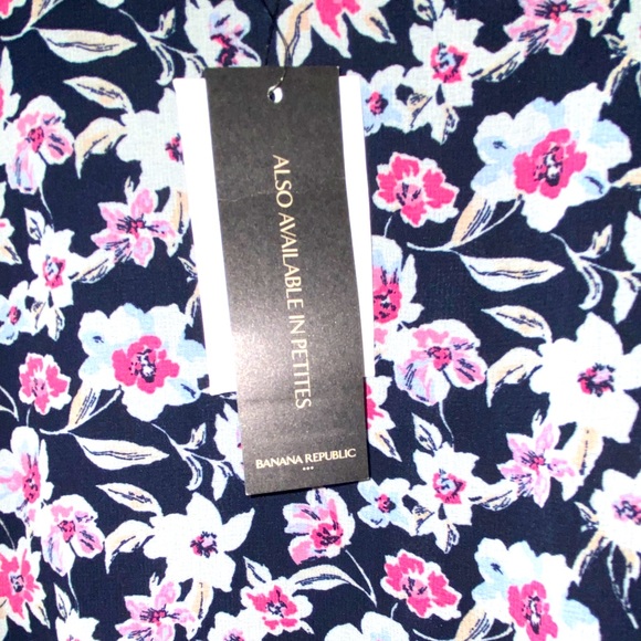 Banana Republic NEW WITH TAGS: Banana Republic Dress - Picture 3 of 7